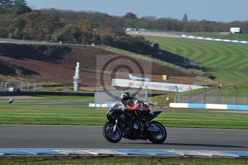 Motorcycle action photographs;donington;donington park leicestershire;donington photographs;event digital images;eventdigitalimages;no limits trackday;peter wileman photography;trackday;trackday digital images;trackday photos