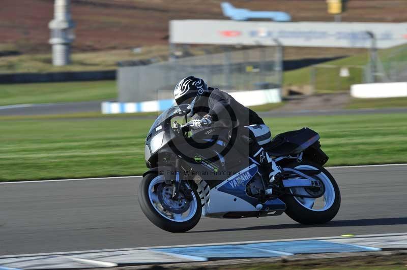 Motorcycle action photographs;donington;donington park leicestershire;donington photographs;event digital images;eventdigitalimages;no limits trackday;peter wileman photography;trackday;trackday digital images;trackday photos