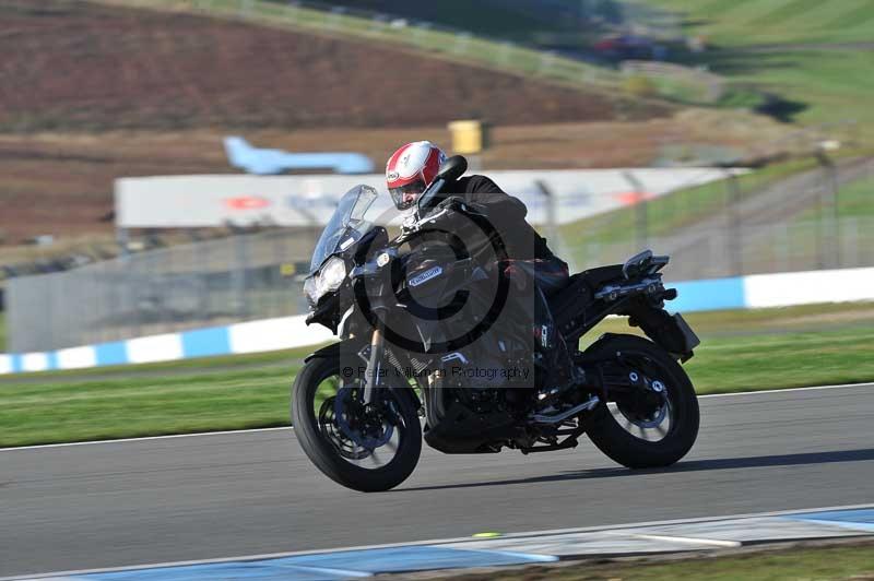 Motorcycle action photographs;donington;donington park leicestershire;donington photographs;event digital images;eventdigitalimages;no limits trackday;peter wileman photography;trackday;trackday digital images;trackday photos