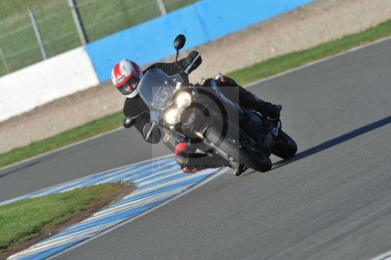 Motorcycle action photographs;donington;donington park leicestershire;donington photographs;event digital images;eventdigitalimages;no limits trackday;peter wileman photography;trackday;trackday digital images;trackday photos