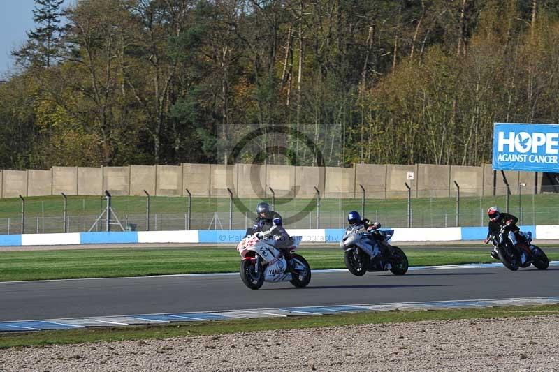 Motorcycle action photographs;donington;donington park leicestershire;donington photographs;event digital images;eventdigitalimages;no limits trackday;peter wileman photography;trackday;trackday digital images;trackday photos