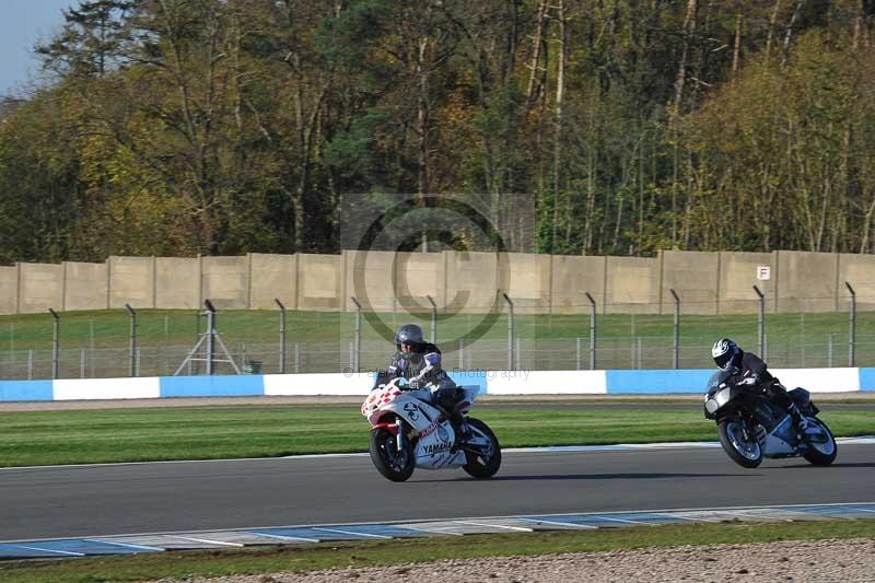 Motorcycle action photographs;donington;donington park leicestershire;donington photographs;event digital images;eventdigitalimages;no limits trackday;peter wileman photography;trackday;trackday digital images;trackday photos