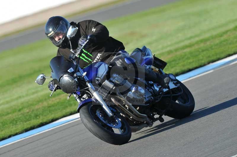 Motorcycle action photographs;donington;donington park leicestershire;donington photographs;event digital images;eventdigitalimages;no limits trackday;peter wileman photography;trackday;trackday digital images;trackday photos