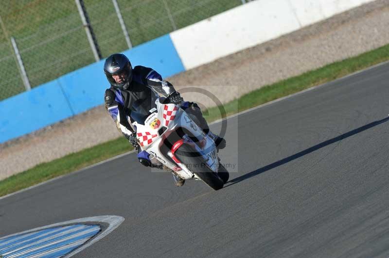 Motorcycle action photographs;donington;donington park leicestershire;donington photographs;event digital images;eventdigitalimages;no limits trackday;peter wileman photography;trackday;trackday digital images;trackday photos