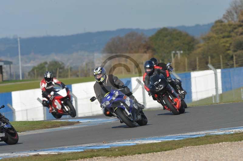 Motorcycle action photographs;donington;donington park leicestershire;donington photographs;event digital images;eventdigitalimages;no limits trackday;peter wileman photography;trackday;trackday digital images;trackday photos