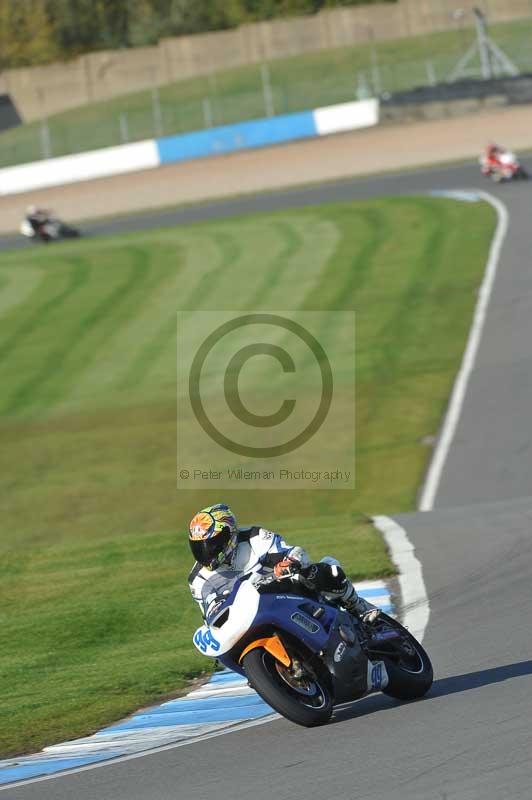 Motorcycle action photographs;donington;donington park leicestershire;donington photographs;event digital images;eventdigitalimages;no limits trackday;peter wileman photography;trackday;trackday digital images;trackday photos