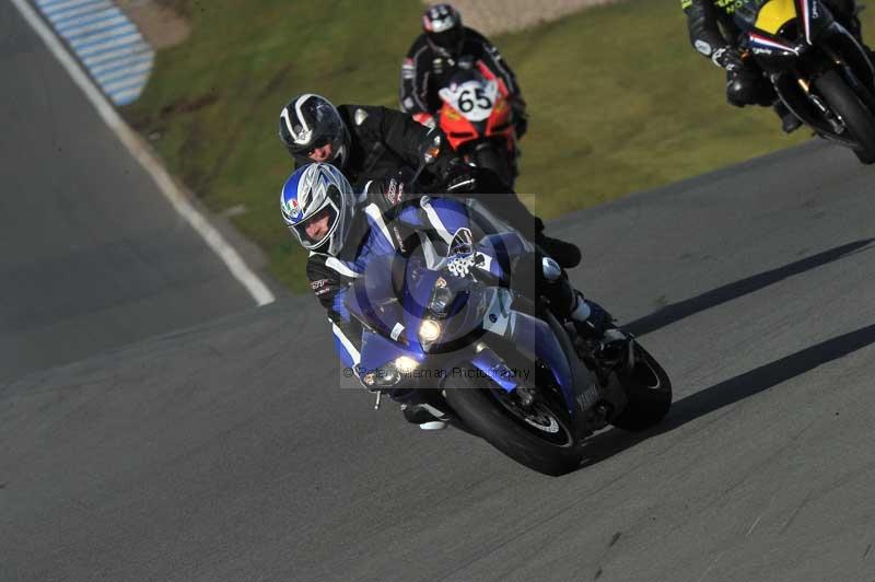 Motorcycle action photographs;donington;donington park leicestershire;donington photographs;event digital images;eventdigitalimages;no limits trackday;peter wileman photography;trackday;trackday digital images;trackday photos