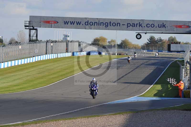 Motorcycle action photographs;donington;donington park leicestershire;donington photographs;event digital images;eventdigitalimages;no limits trackday;peter wileman photography;trackday;trackday digital images;trackday photos