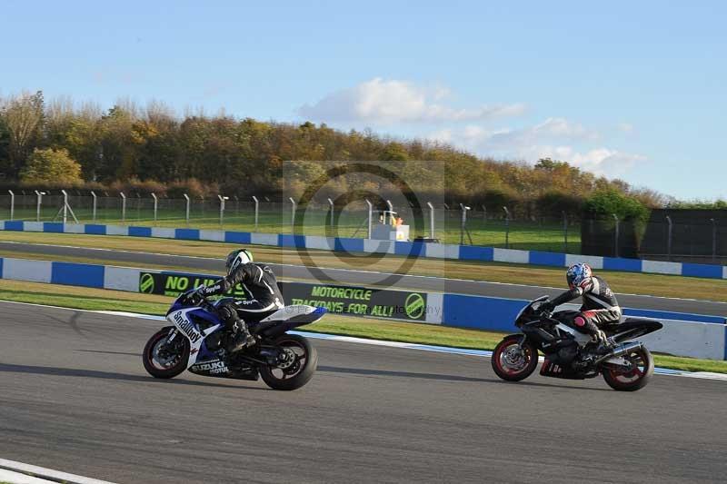 Motorcycle action photographs;donington;donington park leicestershire;donington photographs;event digital images;eventdigitalimages;no limits trackday;peter wileman photography;trackday;trackday digital images;trackday photos