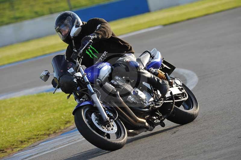 Motorcycle action photographs;donington;donington park leicestershire;donington photographs;event digital images;eventdigitalimages;no limits trackday;peter wileman photography;trackday;trackday digital images;trackday photos