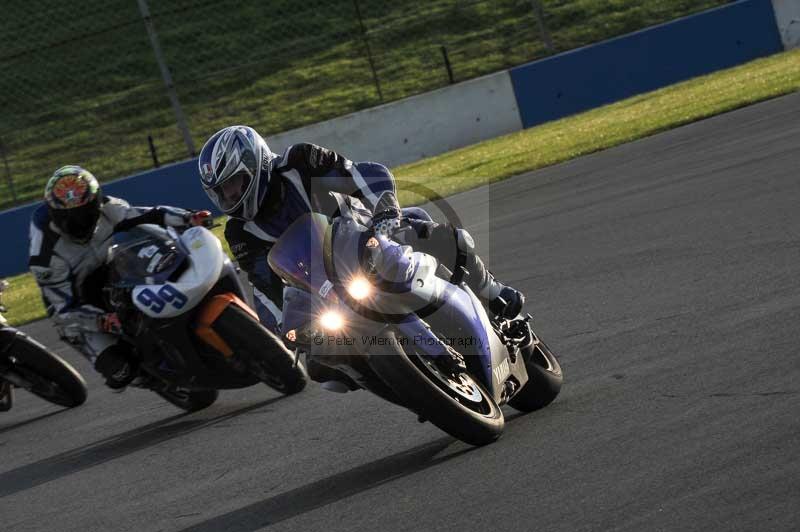 Motorcycle action photographs;donington;donington park leicestershire;donington photographs;event digital images;eventdigitalimages;no limits trackday;peter wileman photography;trackday;trackday digital images;trackday photos