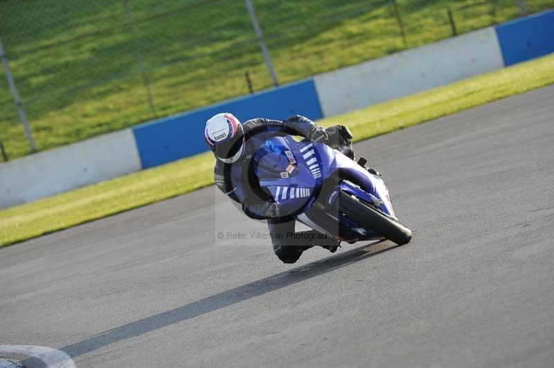 Motorcycle action photographs;donington;donington park leicestershire;donington photographs;event digital images;eventdigitalimages;no limits trackday;peter wileman photography;trackday;trackday digital images;trackday photos