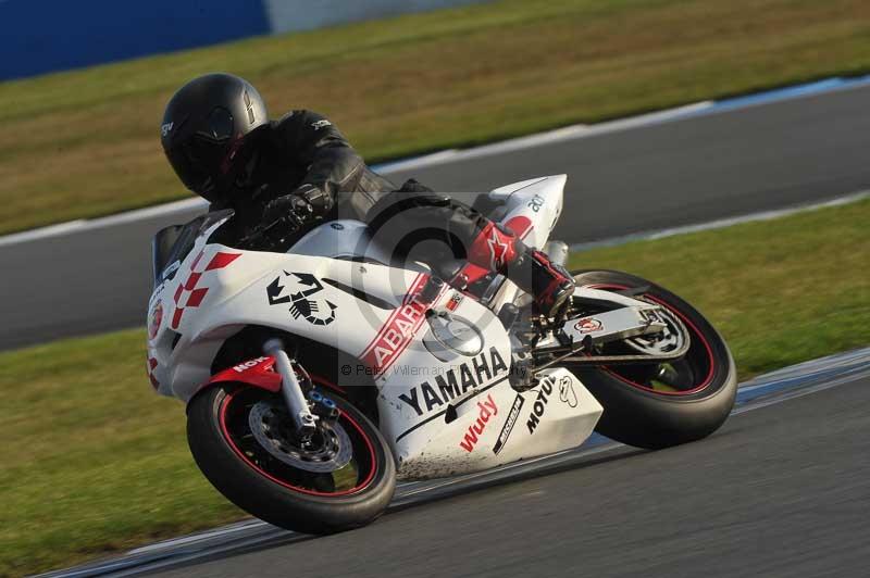 Motorcycle action photographs;donington;donington park leicestershire;donington photographs;event digital images;eventdigitalimages;no limits trackday;peter wileman photography;trackday;trackday digital images;trackday photos