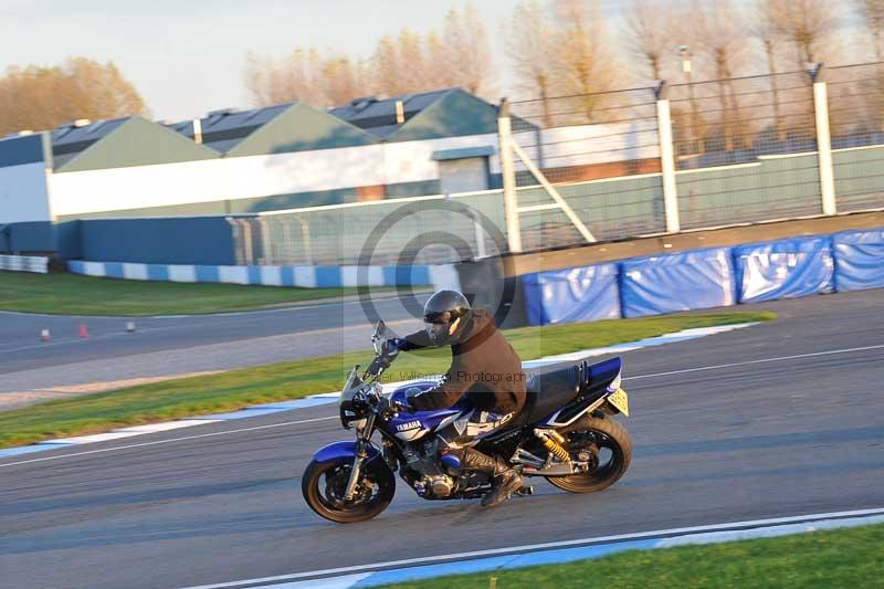 Motorcycle action photographs;donington;donington park leicestershire;donington photographs;event digital images;eventdigitalimages;no limits trackday;peter wileman photography;trackday;trackday digital images;trackday photos