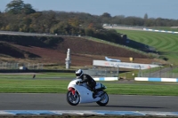 Motorcycle-action-photographs;donington;donington-park-leicestershire;donington-photographs;event-digital-images;eventdigitalimages;no-limits-trackday;peter-wileman-photography;trackday;trackday-digital-images;trackday-photos