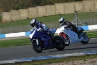 Motorcycle-action-photographs;donington;donington-park-leicestershire;donington-photographs;event-digital-images;eventdigitalimages;no-limits-trackday;peter-wileman-photography;trackday;trackday-digital-images;trackday-photos