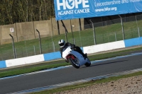 Motorcycle-action-photographs;donington;donington-park-leicestershire;donington-photographs;event-digital-images;eventdigitalimages;no-limits-trackday;peter-wileman-photography;trackday;trackday-digital-images;trackday-photos