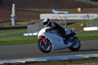 Motorcycle-action-photographs;donington;donington-park-leicestershire;donington-photographs;event-digital-images;eventdigitalimages;no-limits-trackday;peter-wileman-photography;trackday;trackday-digital-images;trackday-photos