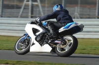 Motorcycle-action-photographs;donington;donington-park-leicestershire;donington-photographs;event-digital-images;eventdigitalimages;no-limits-trackday;peter-wileman-photography;trackday;trackday-digital-images;trackday-photos