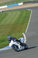 Motorcycle-action-photographs;donington;donington-park-leicestershire;donington-photographs;event-digital-images;eventdigitalimages;no-limits-trackday;peter-wileman-photography;trackday;trackday-digital-images;trackday-photos