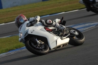 Motorcycle-action-photographs;donington;donington-park-leicestershire;donington-photographs;event-digital-images;eventdigitalimages;no-limits-trackday;peter-wileman-photography;trackday;trackday-digital-images;trackday-photos