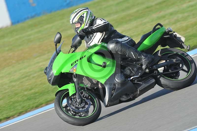 Motorcycle action photographs;donington;donington park leicestershire;donington photographs;event digital images;eventdigitalimages;no limits trackday;peter wileman photography;trackday;trackday digital images;trackday photos