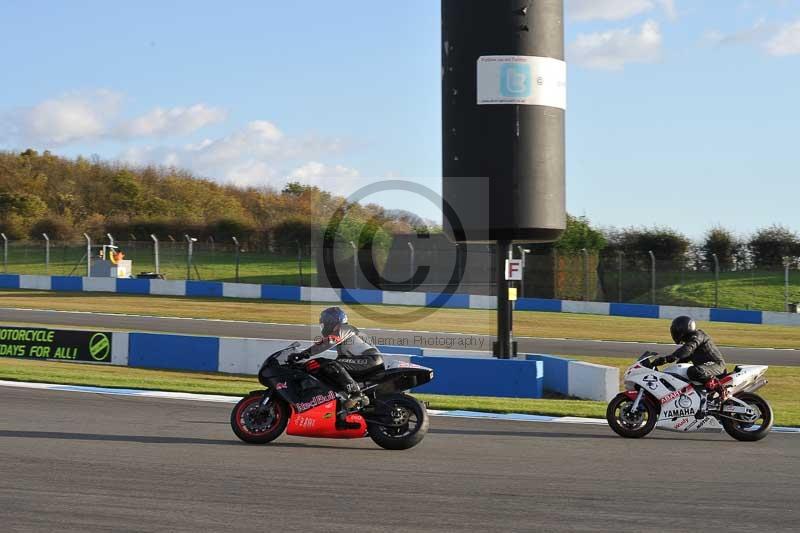 Motorcycle action photographs;donington;donington park leicestershire;donington photographs;event digital images;eventdigitalimages;no limits trackday;peter wileman photography;trackday;trackday digital images;trackday photos