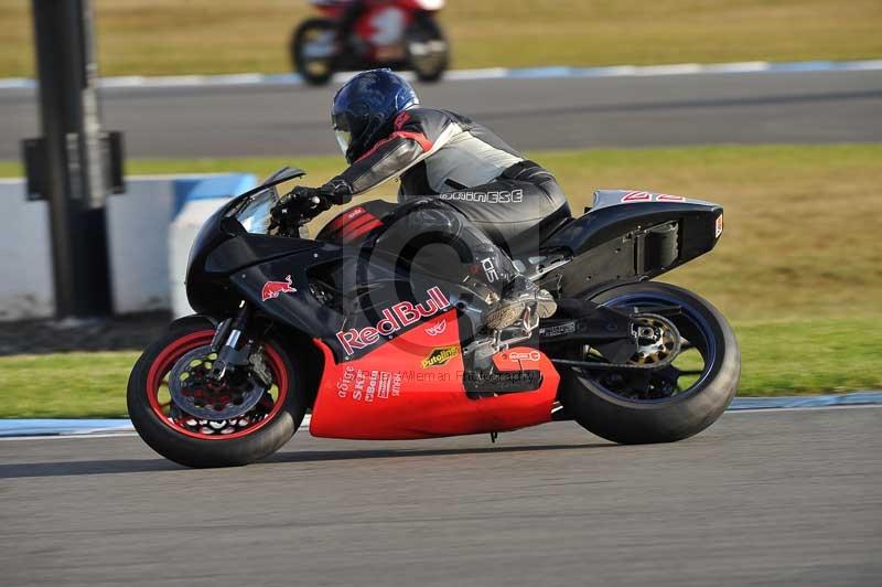 Motorcycle action photographs;donington;donington park leicestershire;donington photographs;event digital images;eventdigitalimages;no limits trackday;peter wileman photography;trackday;trackday digital images;trackday photos