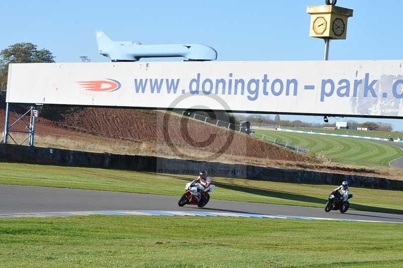 Motorcycle action photographs;donington;donington park leicestershire;donington photographs;event digital images;eventdigitalimages;no limits trackday;peter wileman photography;trackday;trackday digital images;trackday photos