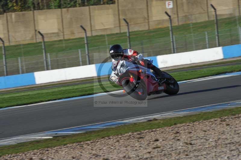 Motorcycle action photographs;donington;donington park leicestershire;donington photographs;event digital images;eventdigitalimages;no limits trackday;peter wileman photography;trackday;trackday digital images;trackday photos