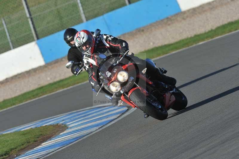 Motorcycle action photographs;donington;donington park leicestershire;donington photographs;event digital images;eventdigitalimages;no limits trackday;peter wileman photography;trackday;trackday digital images;trackday photos