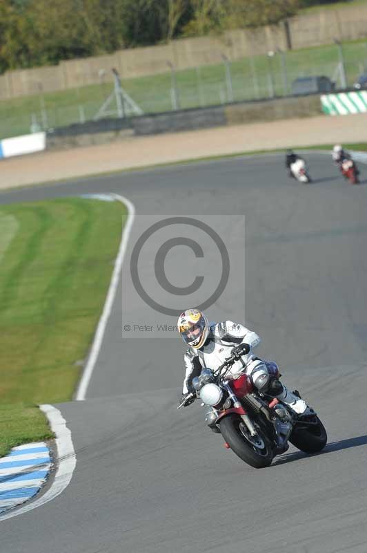 Motorcycle action photographs;donington;donington park leicestershire;donington photographs;event digital images;eventdigitalimages;no limits trackday;peter wileman photography;trackday;trackday digital images;trackday photos