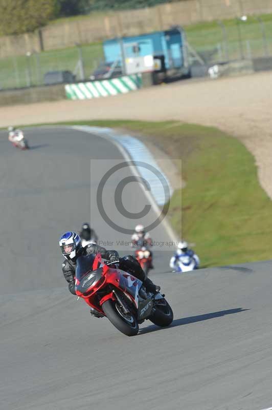 Motorcycle action photographs;donington;donington park leicestershire;donington photographs;event digital images;eventdigitalimages;no limits trackday;peter wileman photography;trackday;trackday digital images;trackday photos