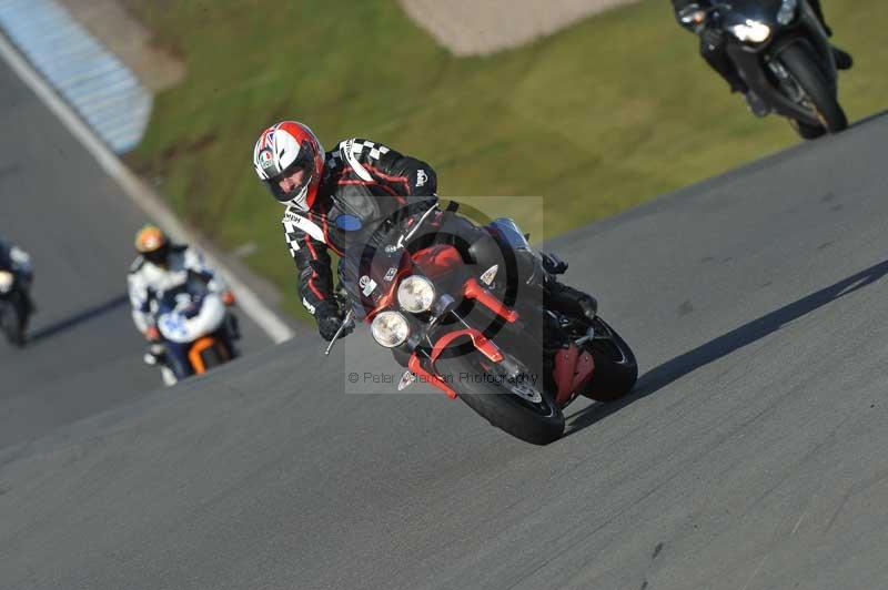 Motorcycle action photographs;donington;donington park leicestershire;donington photographs;event digital images;eventdigitalimages;no limits trackday;peter wileman photography;trackday;trackday digital images;trackday photos