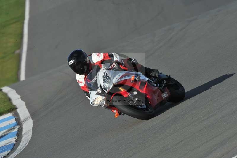 Motorcycle action photographs;donington;donington park leicestershire;donington photographs;event digital images;eventdigitalimages;no limits trackday;peter wileman photography;trackday;trackday digital images;trackday photos