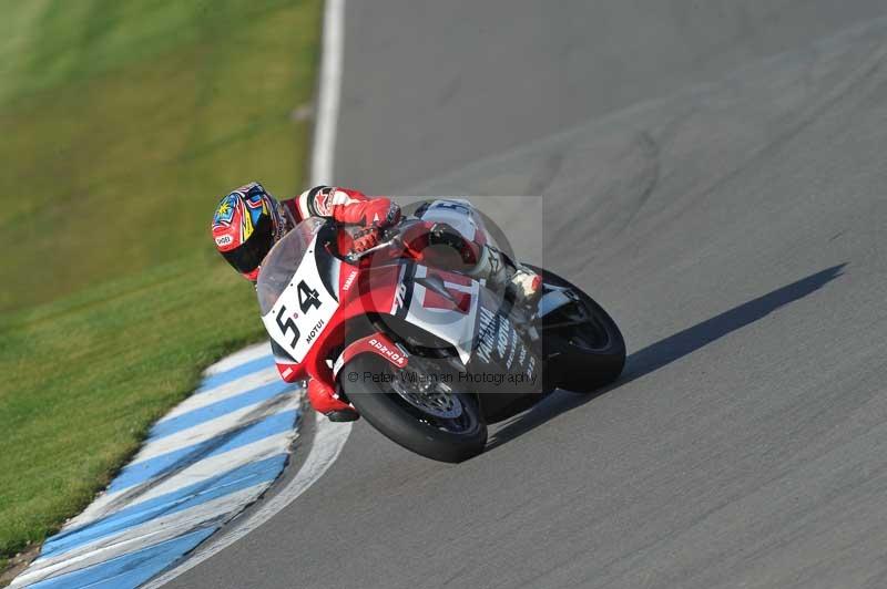 Motorcycle action photographs;donington;donington park leicestershire;donington photographs;event digital images;eventdigitalimages;no limits trackday;peter wileman photography;trackday;trackday digital images;trackday photos