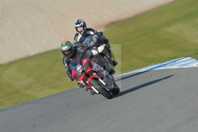 Motorcycle action photographs;donington;donington park leicestershire;donington photographs;event digital images;eventdigitalimages;no limits trackday;peter wileman photography;trackday;trackday digital images;trackday photos