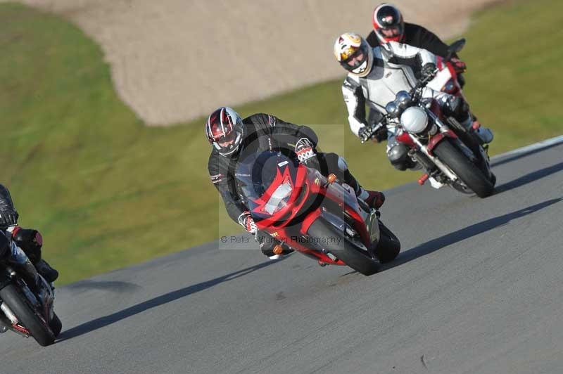 Motorcycle action photographs;donington;donington park leicestershire;donington photographs;event digital images;eventdigitalimages;no limits trackday;peter wileman photography;trackday;trackday digital images;trackday photos