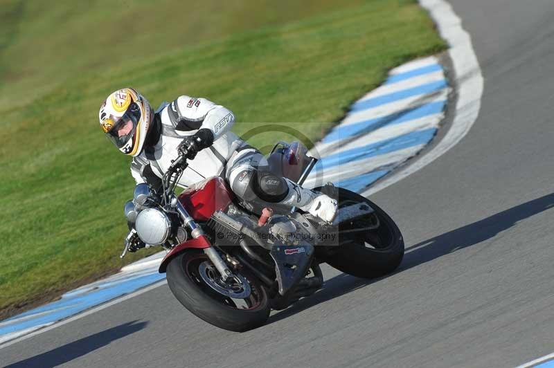 Motorcycle action photographs;donington;donington park leicestershire;donington photographs;event digital images;eventdigitalimages;no limits trackday;peter wileman photography;trackday;trackday digital images;trackday photos