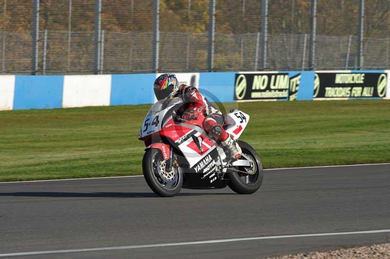 Motorcycle action photographs;donington;donington park leicestershire;donington photographs;event digital images;eventdigitalimages;no limits trackday;peter wileman photography;trackday;trackday digital images;trackday photos