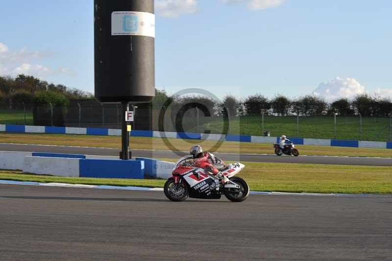 Motorcycle action photographs;donington;donington park leicestershire;donington photographs;event digital images;eventdigitalimages;no limits trackday;peter wileman photography;trackday;trackday digital images;trackday photos