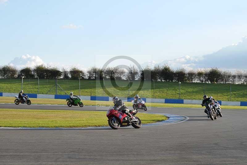 Motorcycle action photographs;donington;donington park leicestershire;donington photographs;event digital images;eventdigitalimages;no limits trackday;peter wileman photography;trackday;trackday digital images;trackday photos