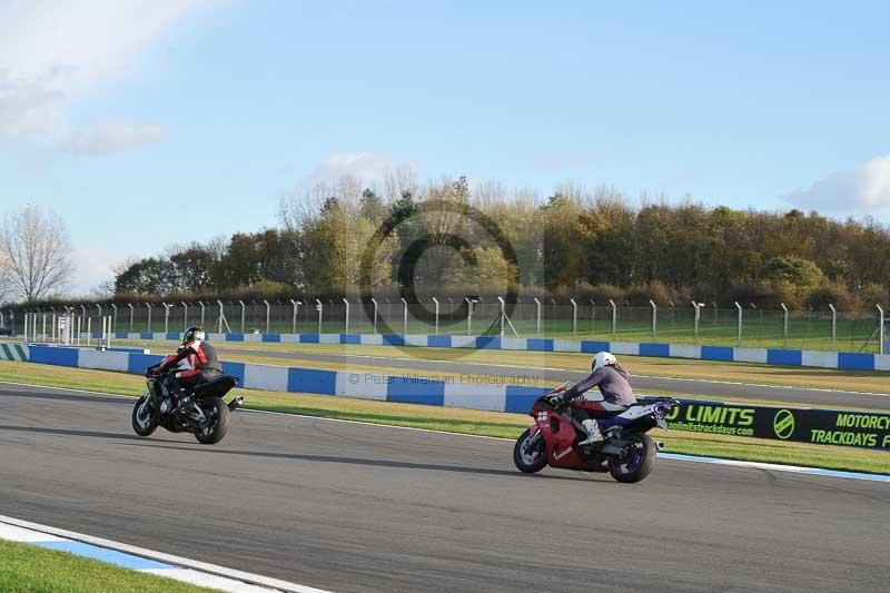 Motorcycle action photographs;donington;donington park leicestershire;donington photographs;event digital images;eventdigitalimages;no limits trackday;peter wileman photography;trackday;trackday digital images;trackday photos