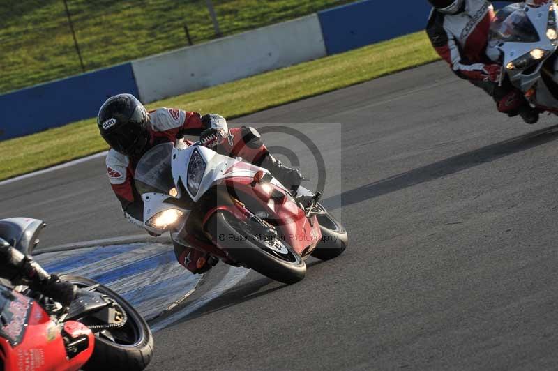 Motorcycle action photographs;donington;donington park leicestershire;donington photographs;event digital images;eventdigitalimages;no limits trackday;peter wileman photography;trackday;trackday digital images;trackday photos