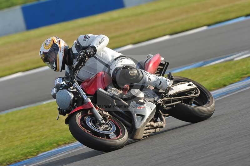 Motorcycle action photographs;donington;donington park leicestershire;donington photographs;event digital images;eventdigitalimages;no limits trackday;peter wileman photography;trackday;trackday digital images;trackday photos