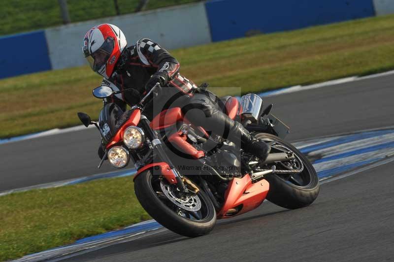 Motorcycle action photographs;donington;donington park leicestershire;donington photographs;event digital images;eventdigitalimages;no limits trackday;peter wileman photography;trackday;trackday digital images;trackday photos