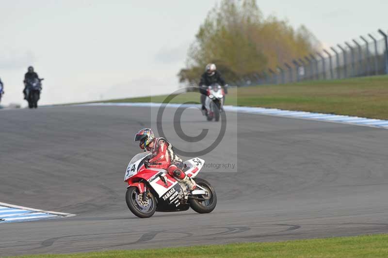 Motorcycle action photographs;donington;donington park leicestershire;donington photographs;event digital images;eventdigitalimages;no limits trackday;peter wileman photography;trackday;trackday digital images;trackday photos