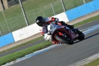 Motorcycle-action-photographs;donington;donington-park-leicestershire;donington-photographs;event-digital-images;eventdigitalimages;no-limits-trackday;peter-wileman-photography;trackday;trackday-digital-images;trackday-photos