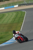 Motorcycle-action-photographs;donington;donington-park-leicestershire;donington-photographs;event-digital-images;eventdigitalimages;no-limits-trackday;peter-wileman-photography;trackday;trackday-digital-images;trackday-photos