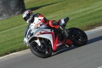 Motorcycle-action-photographs;donington;donington-park-leicestershire;donington-photographs;event-digital-images;eventdigitalimages;no-limits-trackday;peter-wileman-photography;trackday;trackday-digital-images;trackday-photos